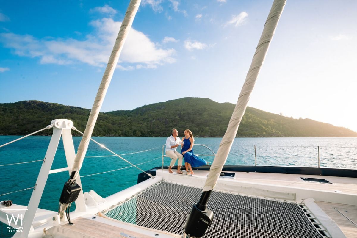 MANE ET NOCTE  Lagoon Catamaran Lagoon 77 Exterior 10