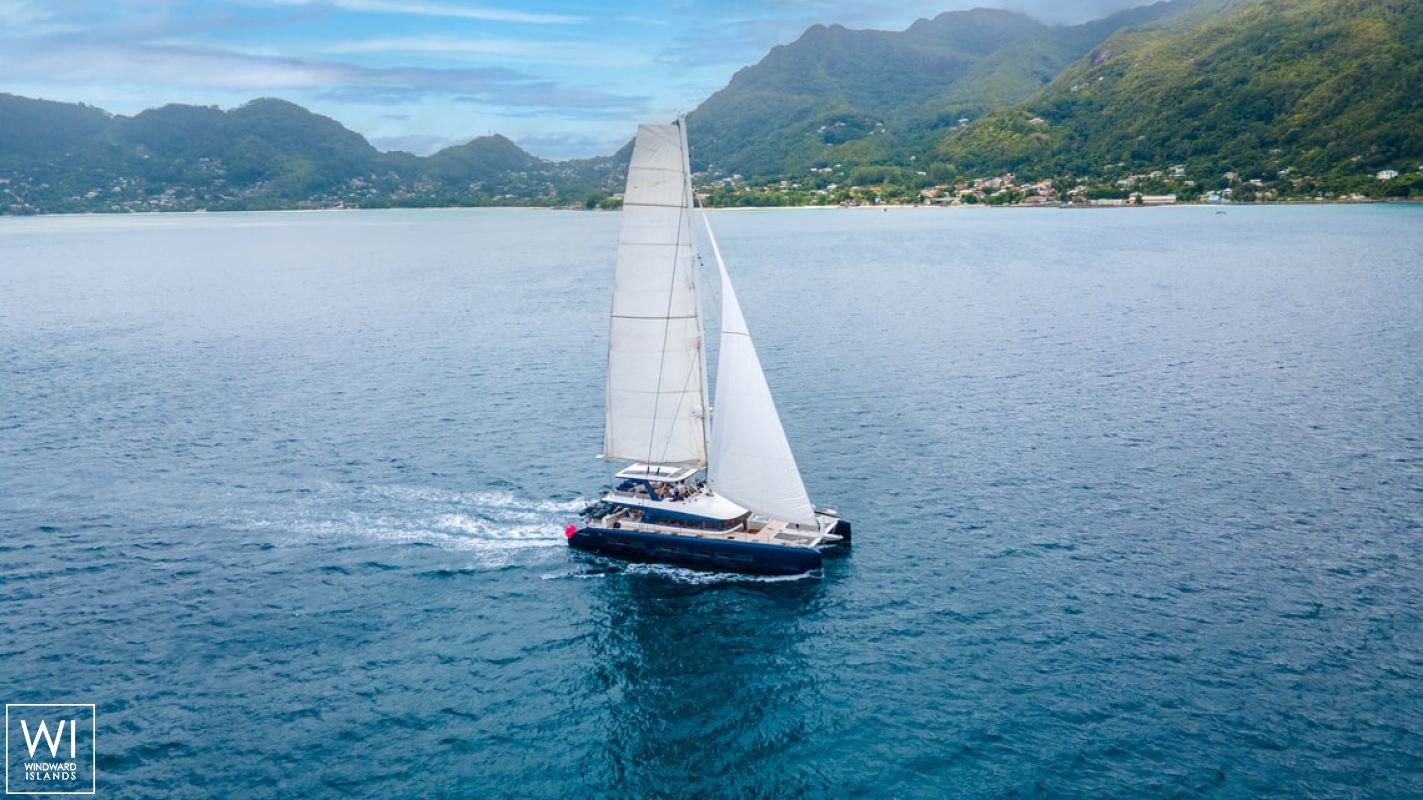 MANE ET NOCTE  Lagoon Catamaran Lagoon 77 Exterior 2
