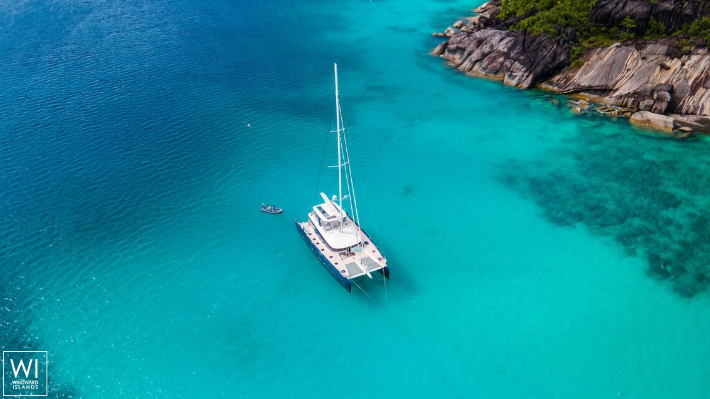 MANE ET NOCTE  Lagoon Catamaran Lagoon 77 Exterior 4