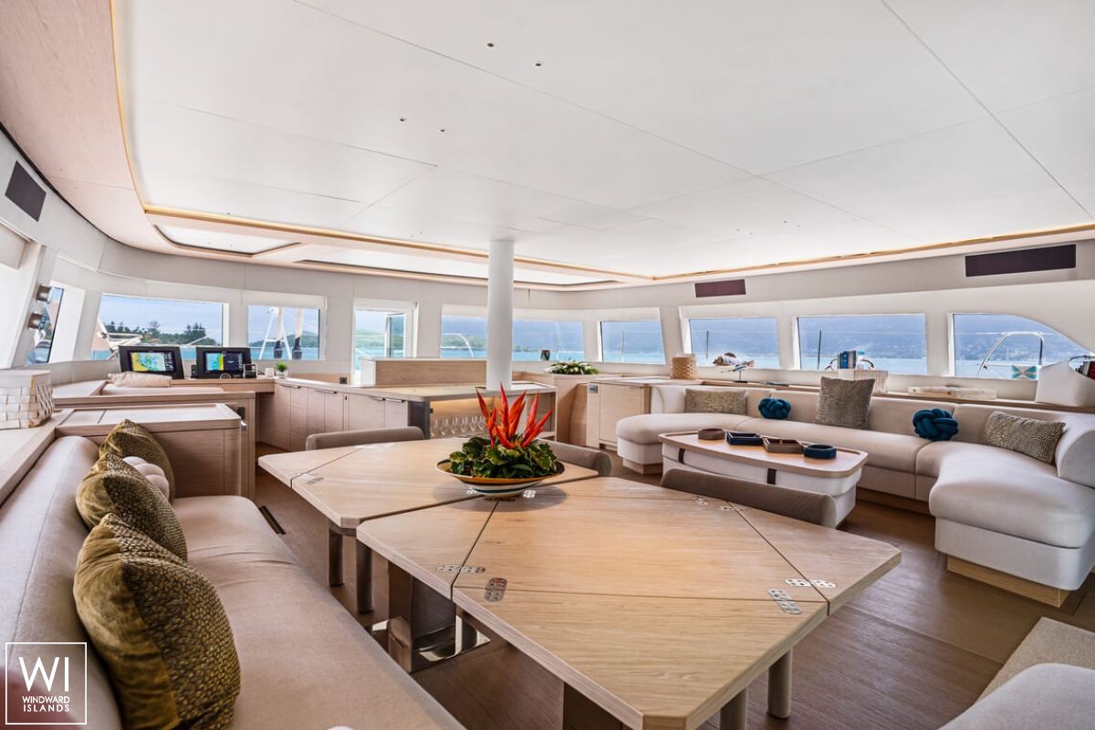 MANE ET NOCTE  Lagoon Catamaran Lagoon 77 Interior 26