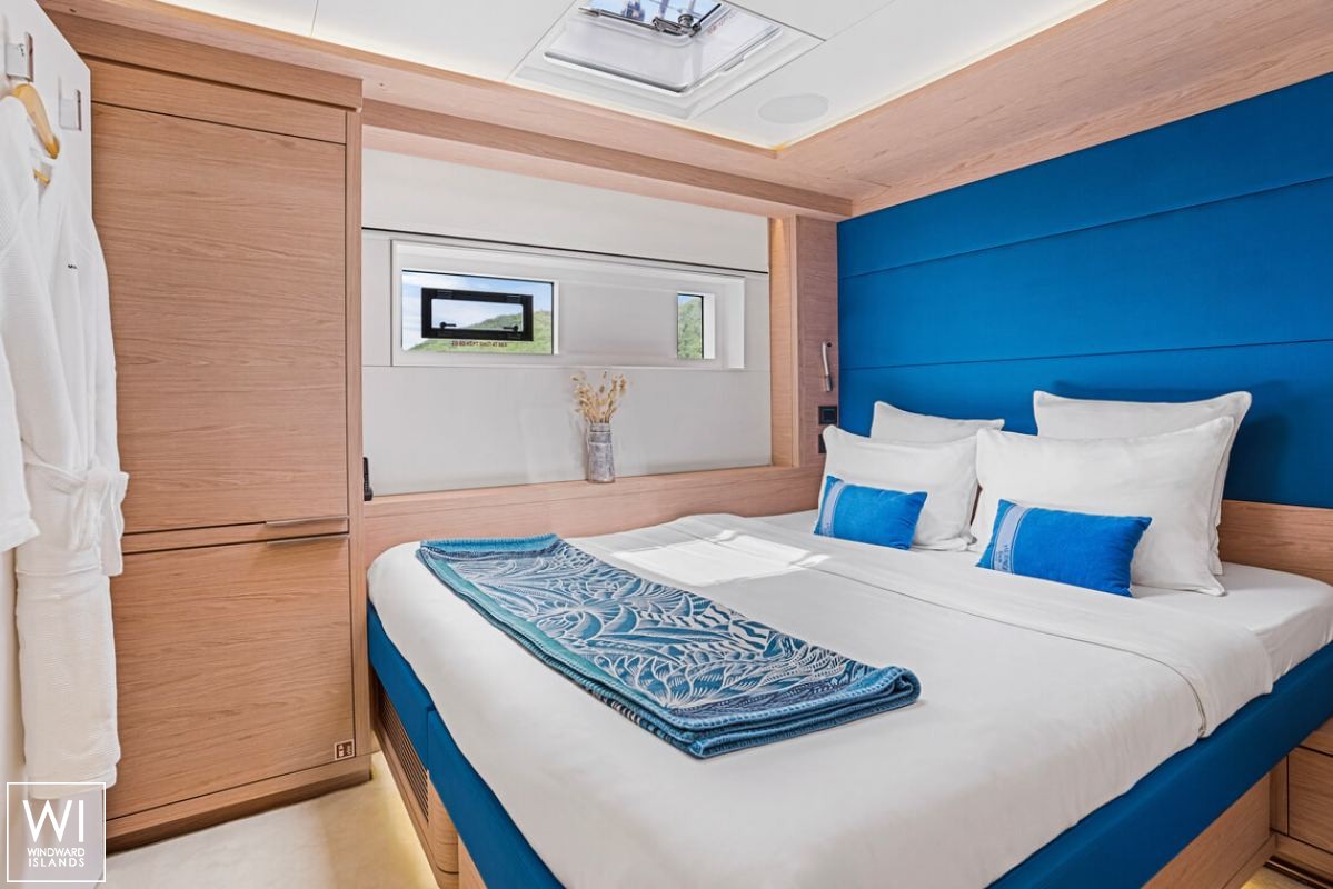 MANE ET NOCTE  Lagoon Catamaran Lagoon 77 Interior 14