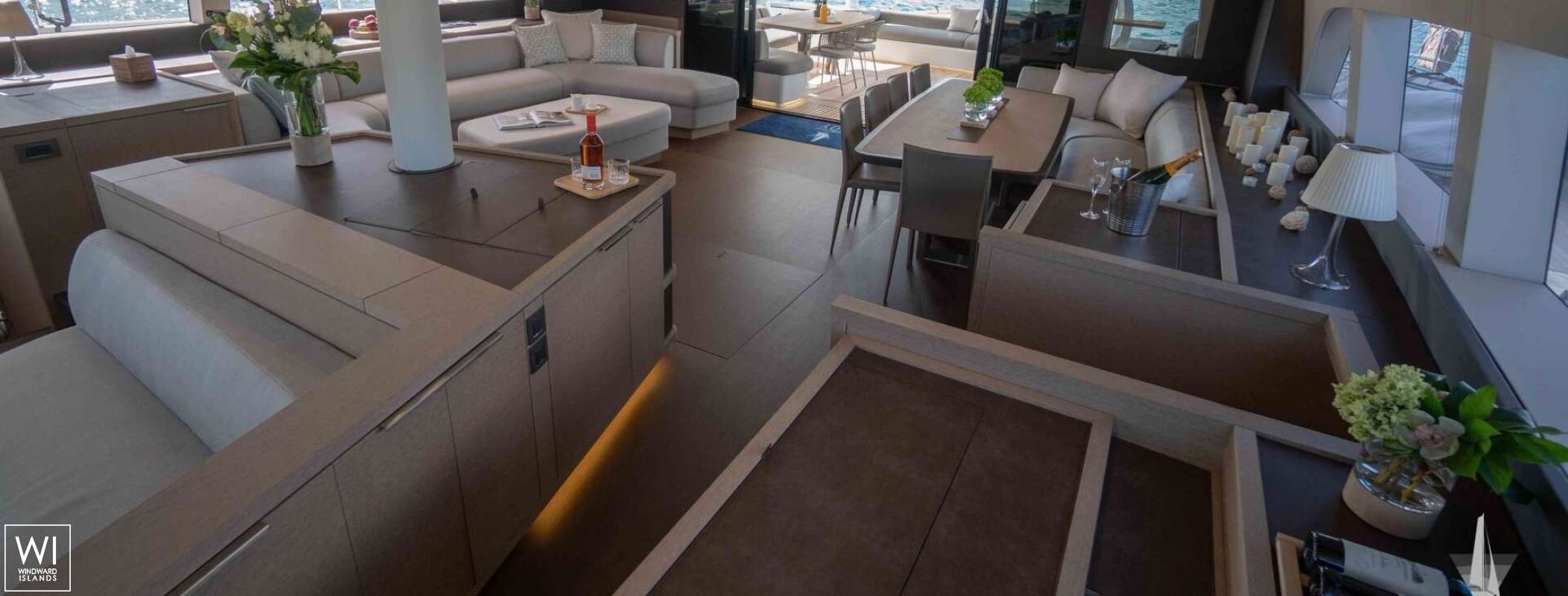 Joy  Lagoon Catamaran Lagoon 77 Interior 19