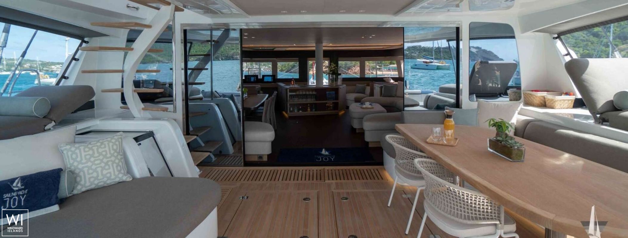 Joy  Lagoon Catamaran Lagoon 77 Exterior 6