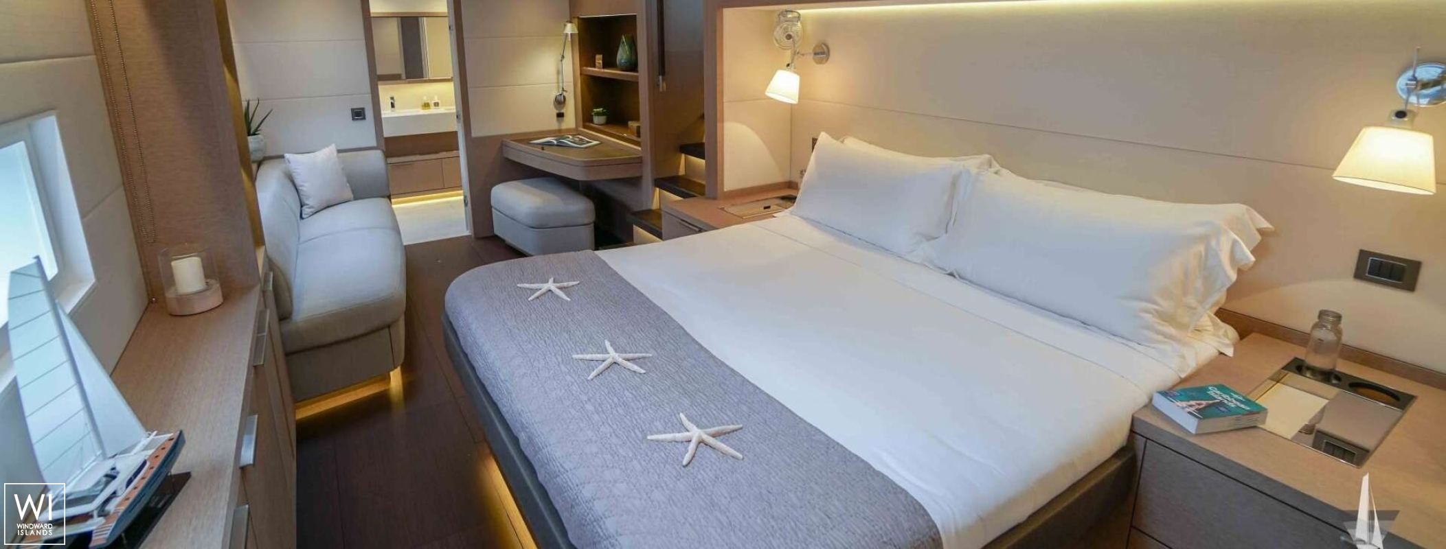 Joy  Lagoon Catamaran Lagoon 77 Interior 21