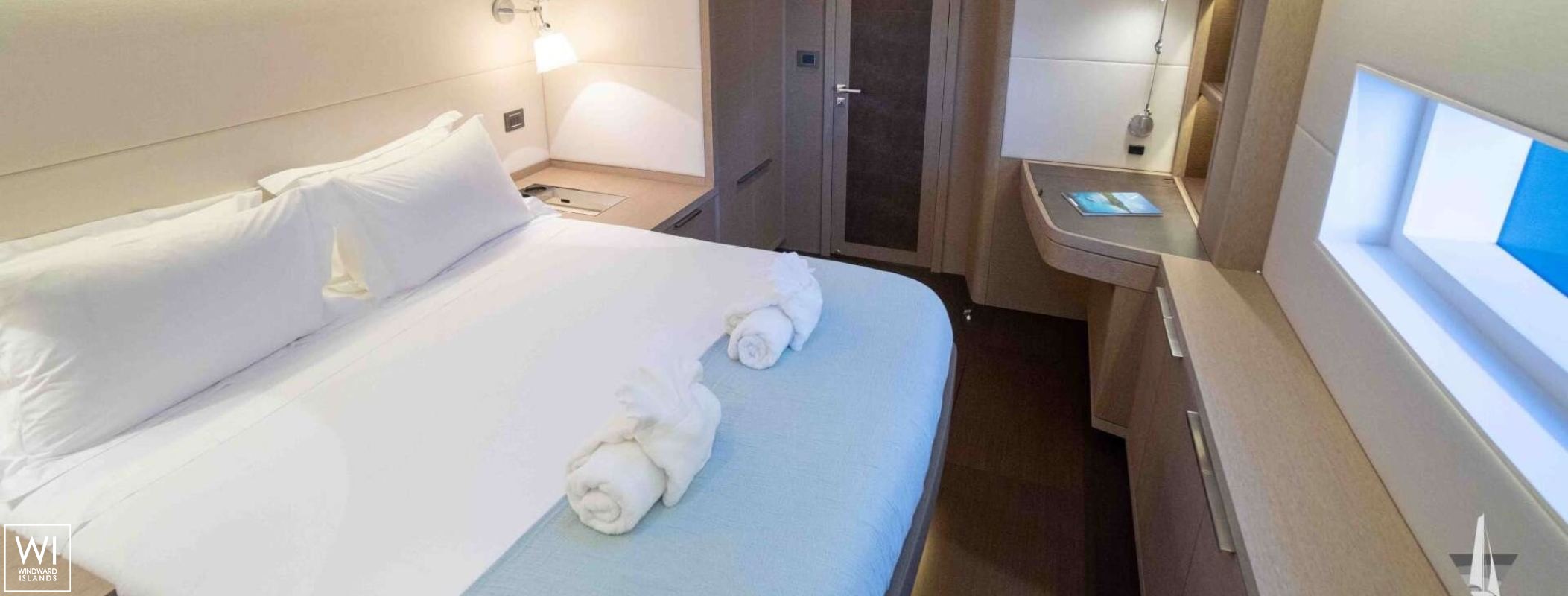 Joy  Lagoon Catamaran Lagoon 77 Interior 22