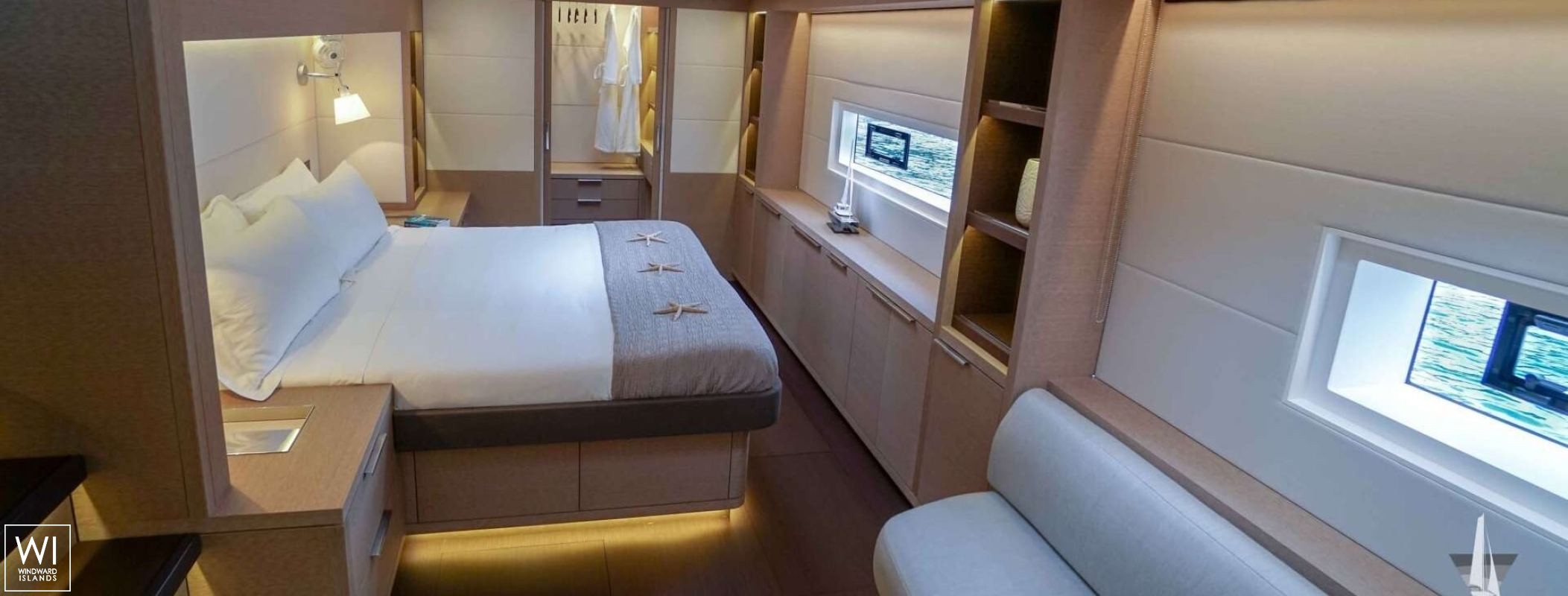 Joy  Lagoon Catamaran Lagoon 77 Interior 23