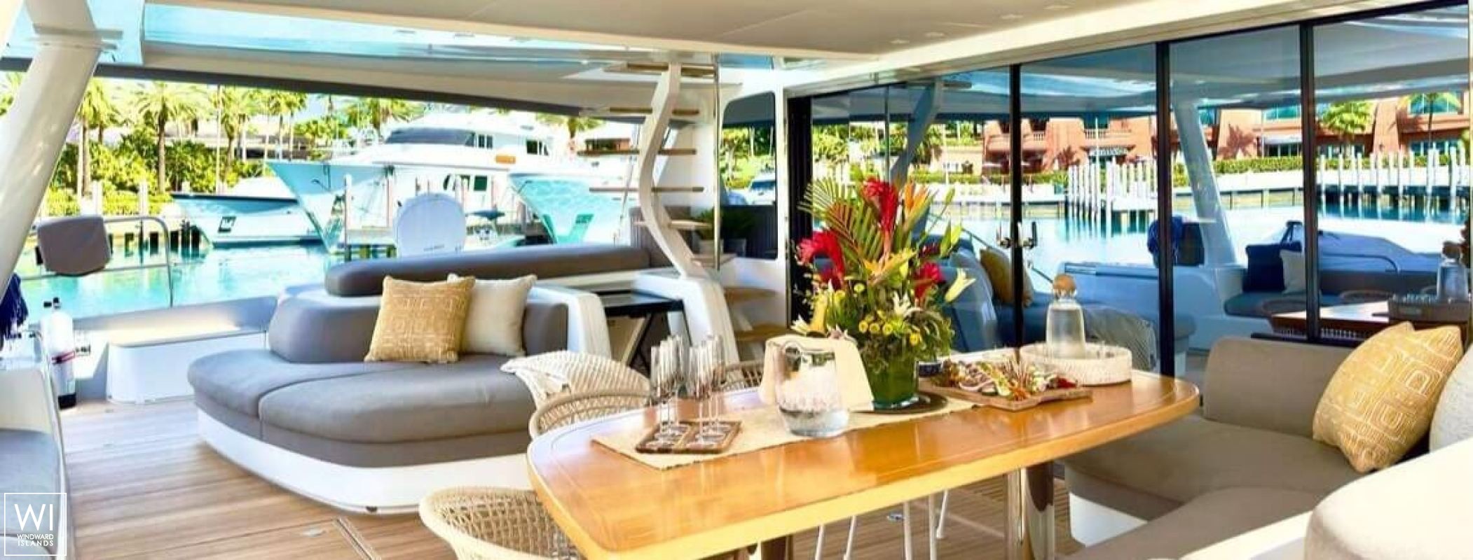 Twin Flame  Lagoon Catamaran Lagoon 77 Interior 27