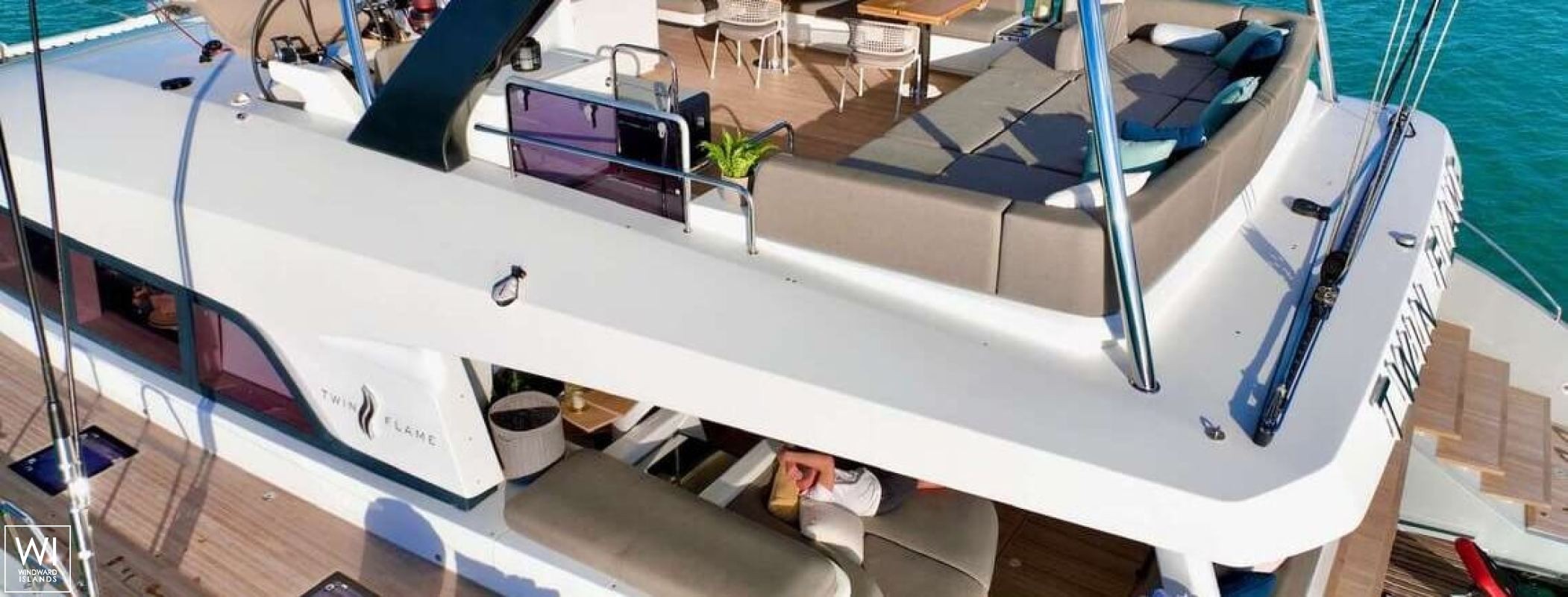 Twin Flame  Lagoon Catamaran Lagoon 77 Exterior 20