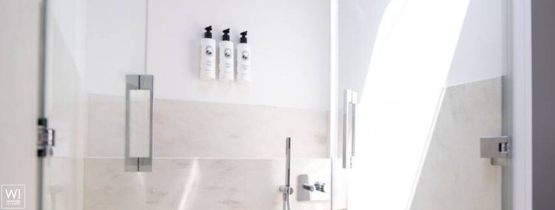 Spirit of Ponant  Lagoon Catamaran Lagoon 77 Interior 27