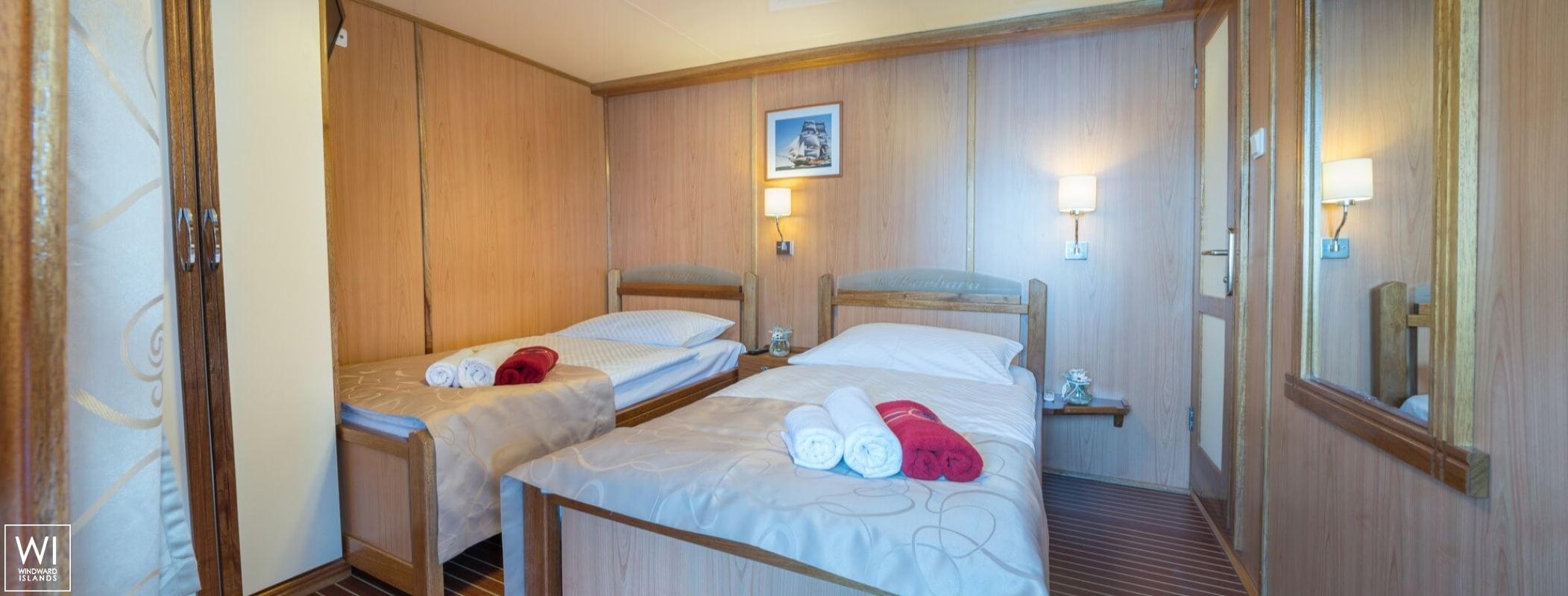 Barbara   Motorsailer 41m Interior 28