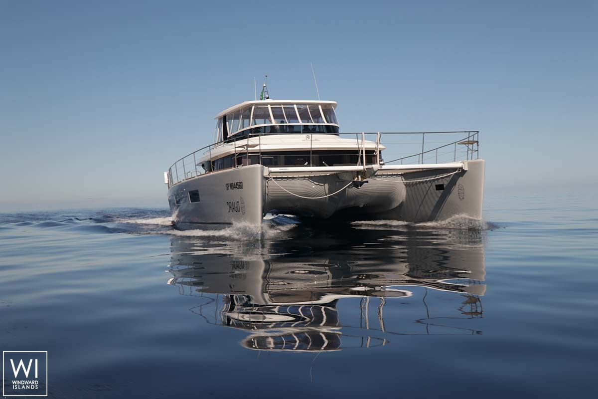 Drago  Lagoon Catamaran Power 630 Exterior 2