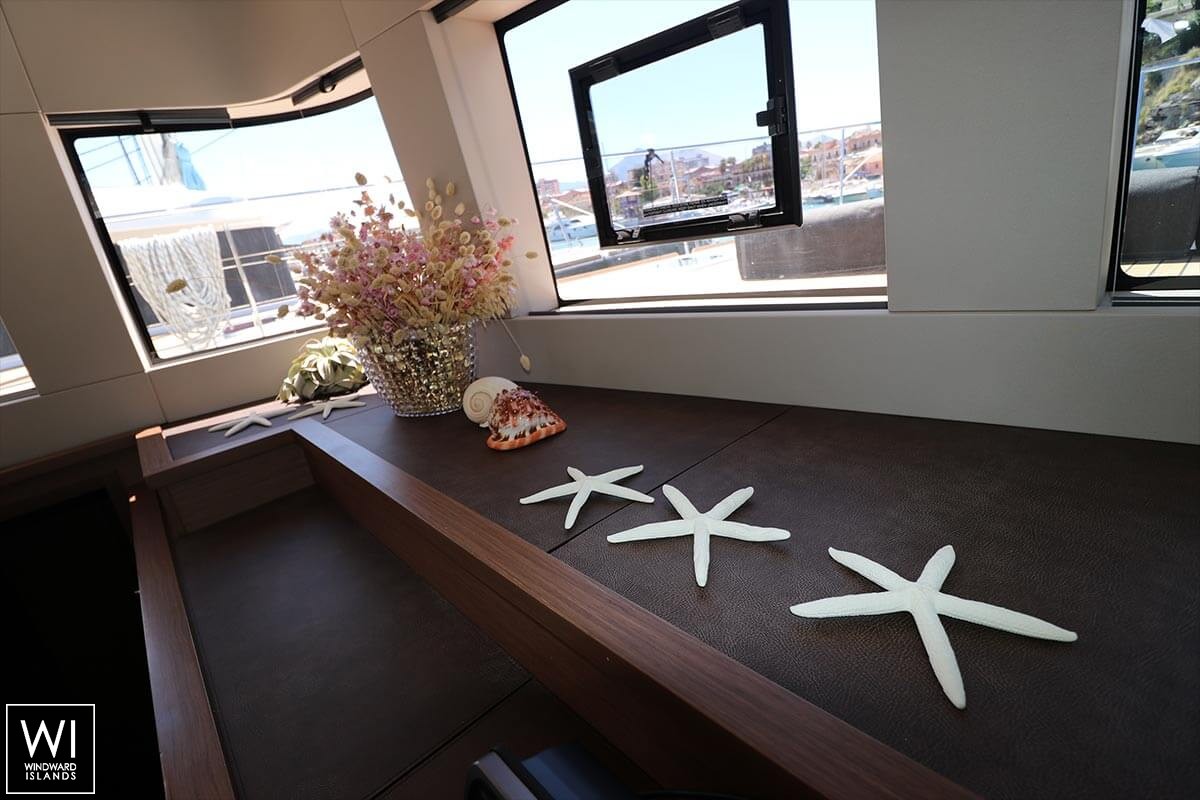 Drago  Lagoon Catamaran Power 630 Interior 13