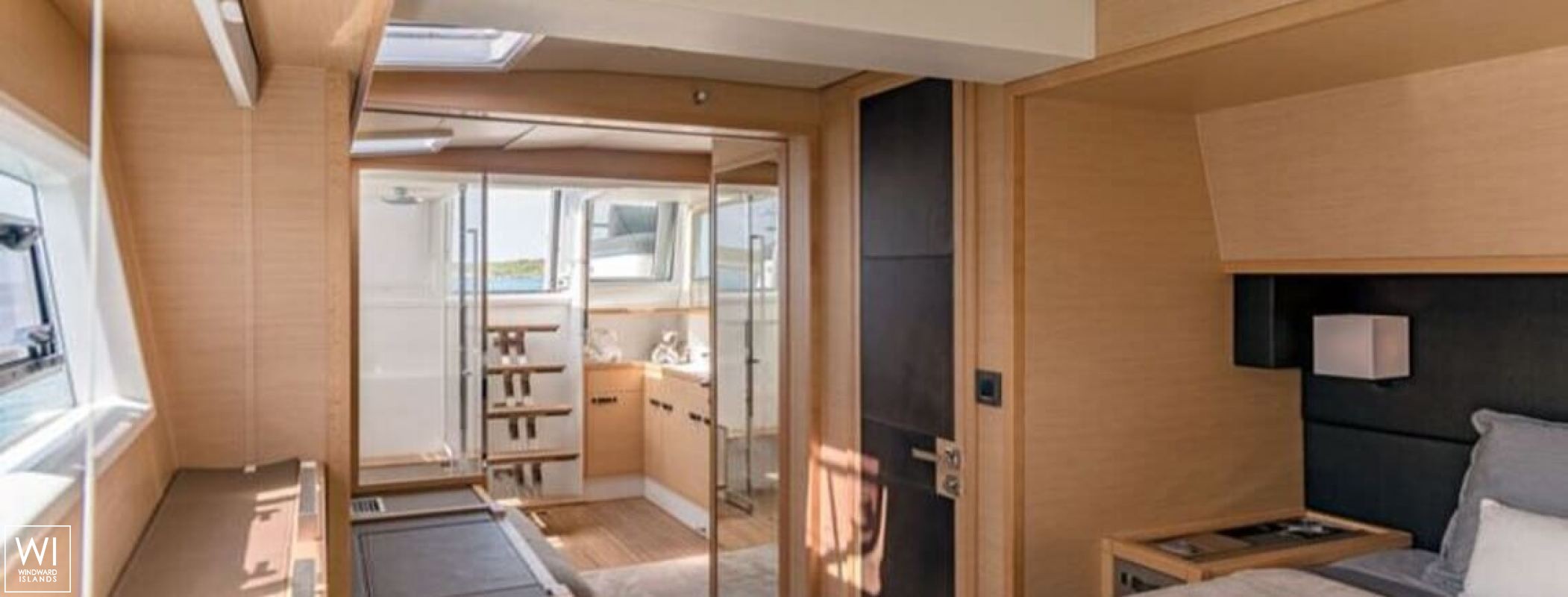 Cute Little Cat  Lagoon Catamaran Power 630 Interior 14