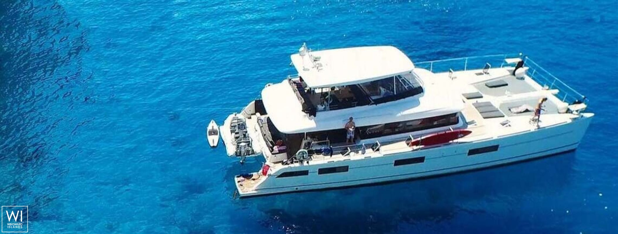 Cute Little Cat  Lagoon Catamaran Power 630 Exterior 2