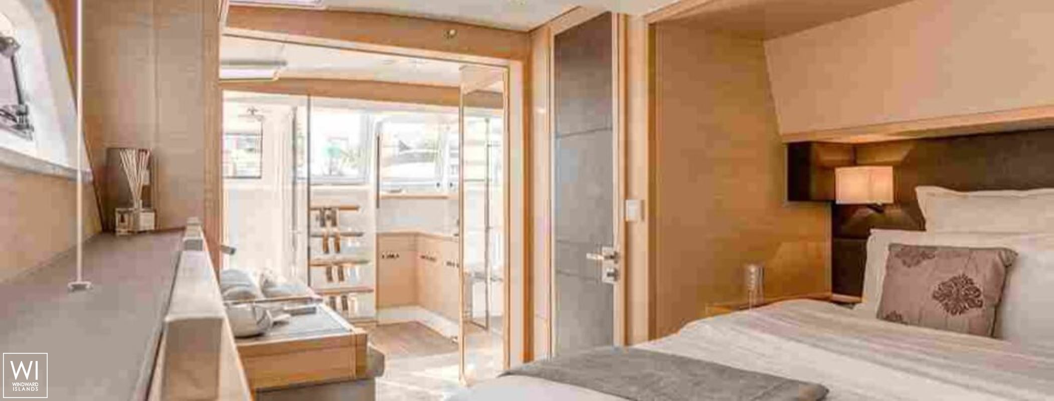 ALLEGRA  Lagoon Catamaran Power 630 Interior 16