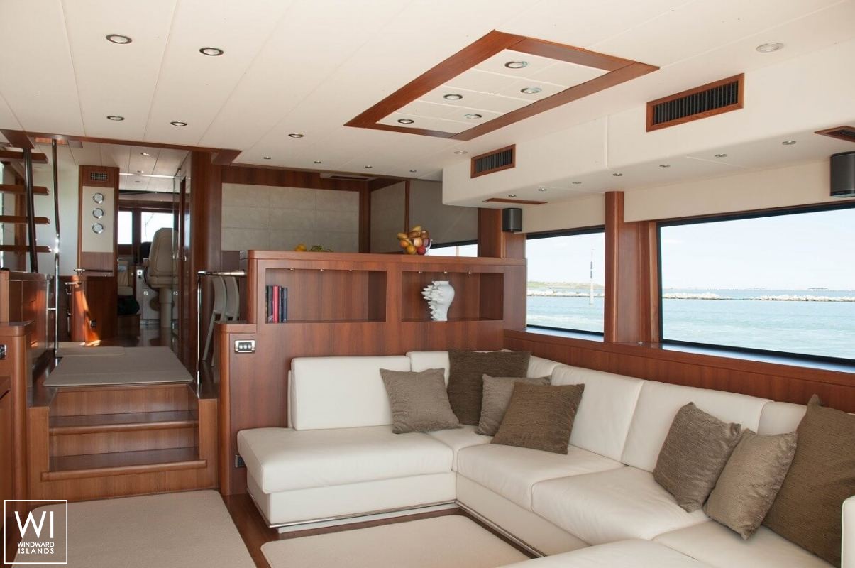 My way   Motoryacht 23M Interior 7