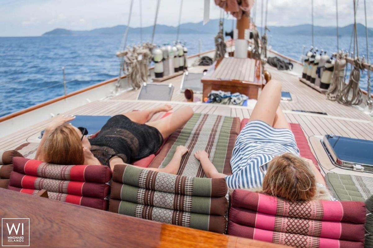 Dallinghoo   Ketch  24M Exterior 6