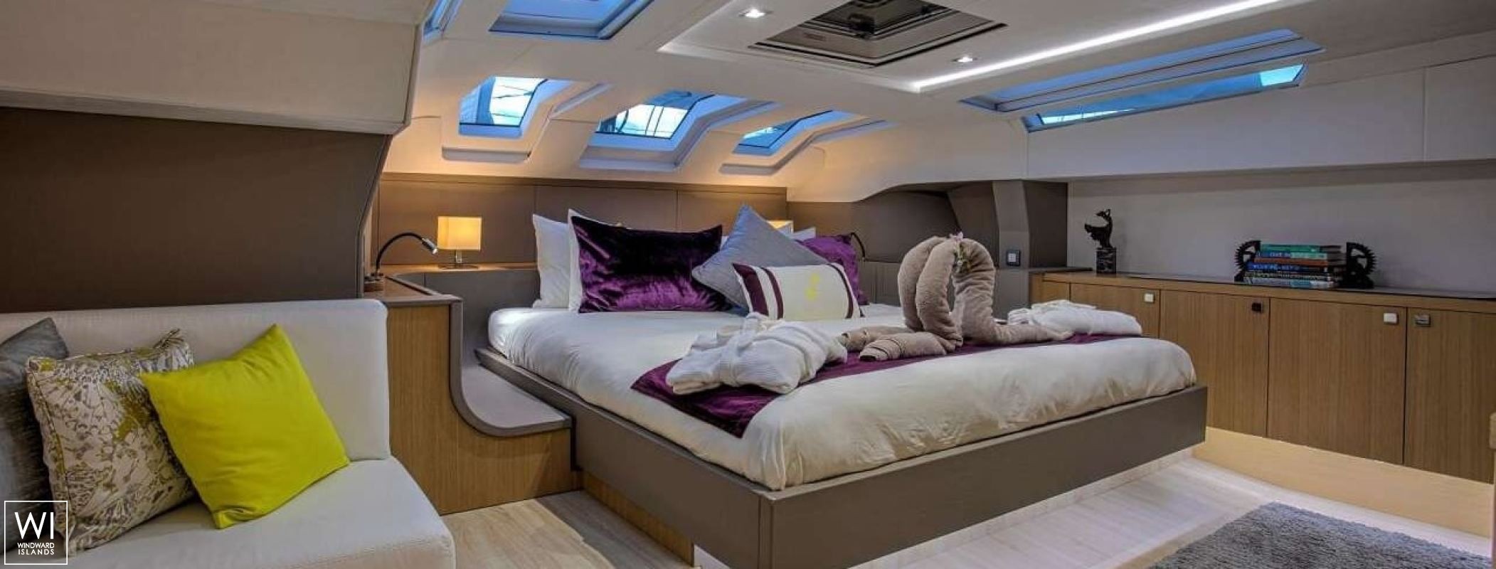 Namaste  Privilege Catamaran  Privilege  Serie 7 Interior 1