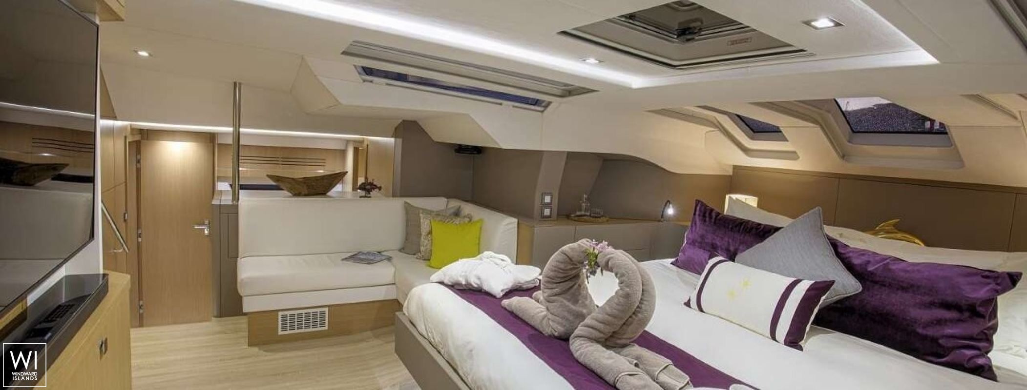 Namaste  Privilege Catamaran  Privilege  Serie 7 Interior 1