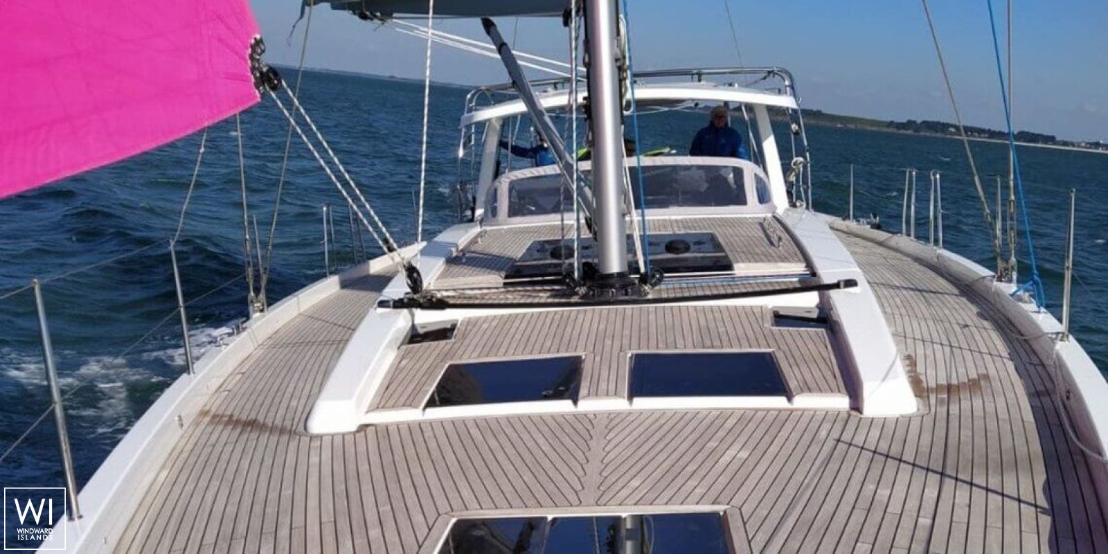 GARDEN GLOBE  Hanse Yachts Hanse 588 Exterior 6