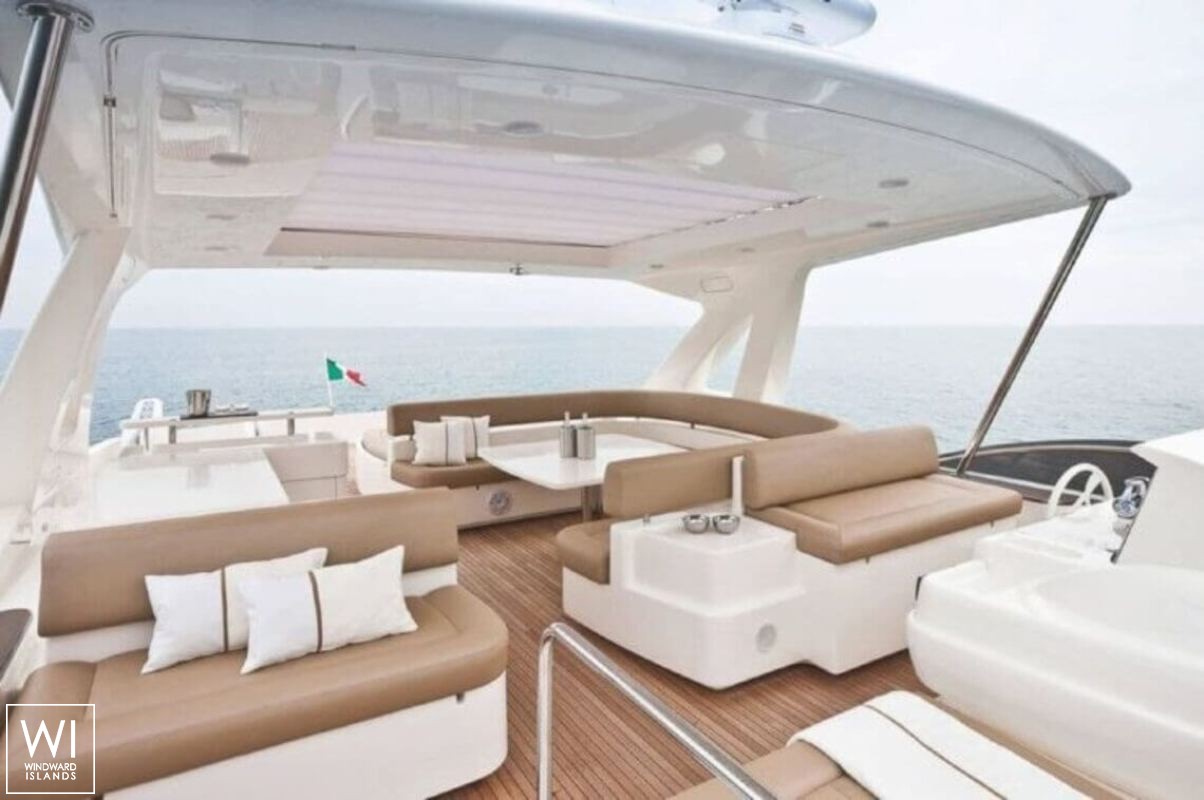 JPS  Ferretti Yacht 800 Interior 10