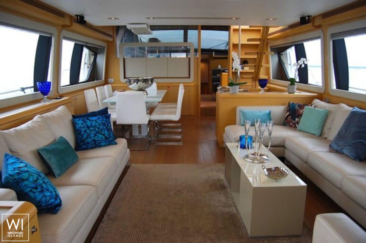 JPS  Ferretti Yacht 800 Interior 11