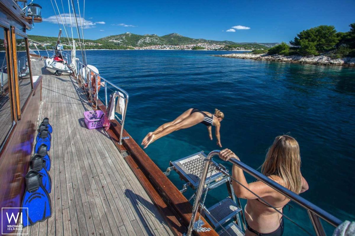 Stella Maris  Turkish Gulet Gulet SMC 38M Exterior 17