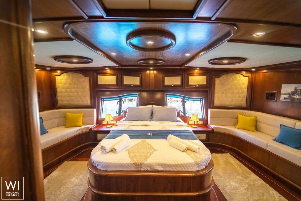 Prenses Bugce  Turkish Gulet Gulet NAC 31M Interior 13