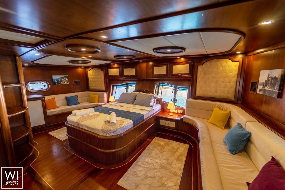 Prenses Bugce  Turkish Gulet Gulet NAC 31M Interior 15