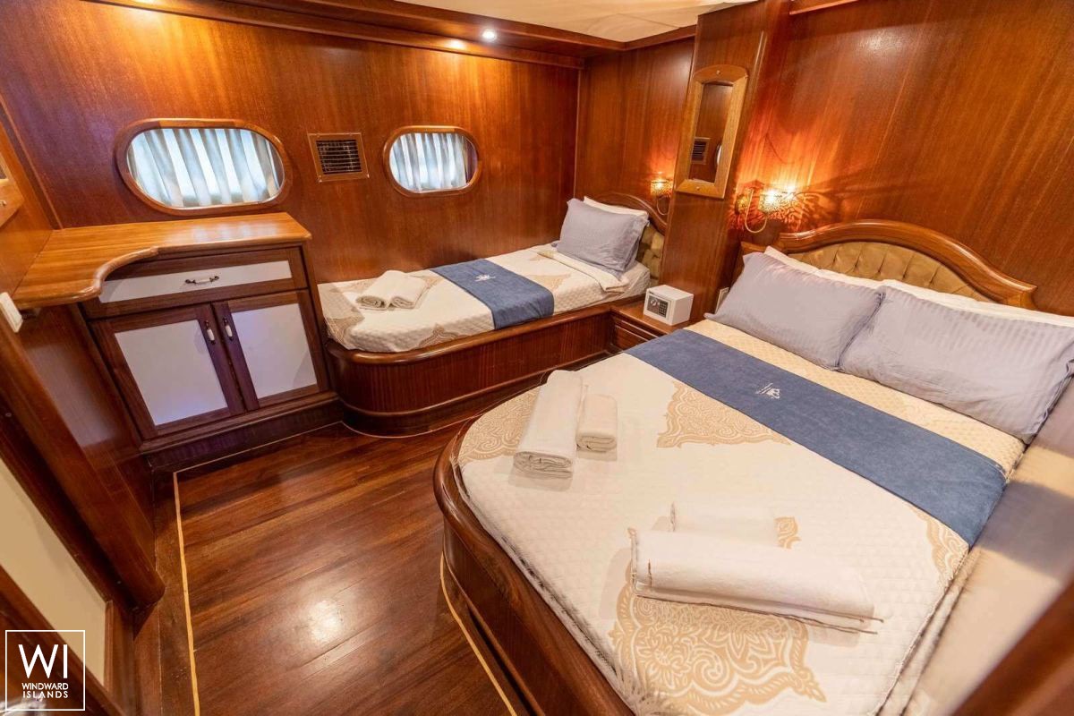 Prenses Bugce  Turkish Gulet Gulet NAC 31M Interior 16