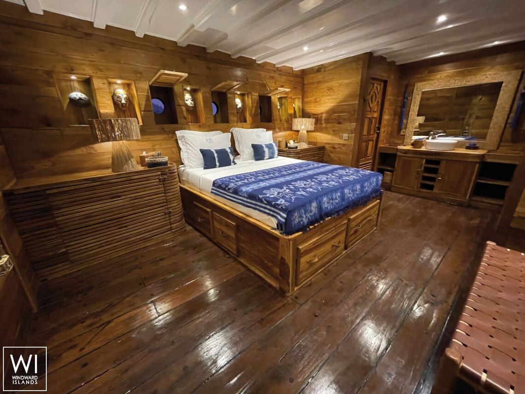 Ocean Pure 1   Ketch  46M Interior 26