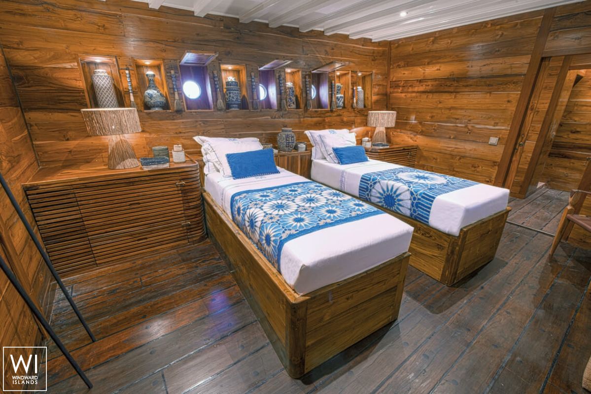 Ocean Pure 1   Ketch  46M Interior 21