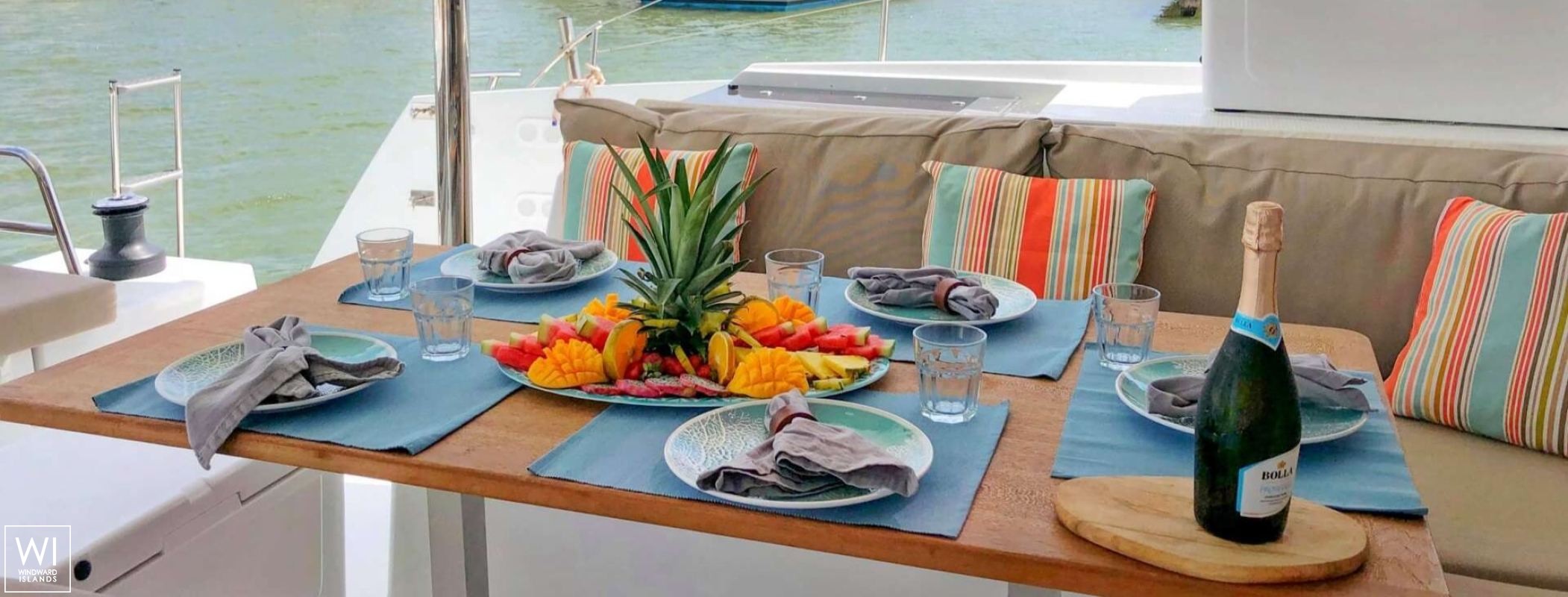 Tranquilo  Fountaine Pajot Saona 47 Exterior 4