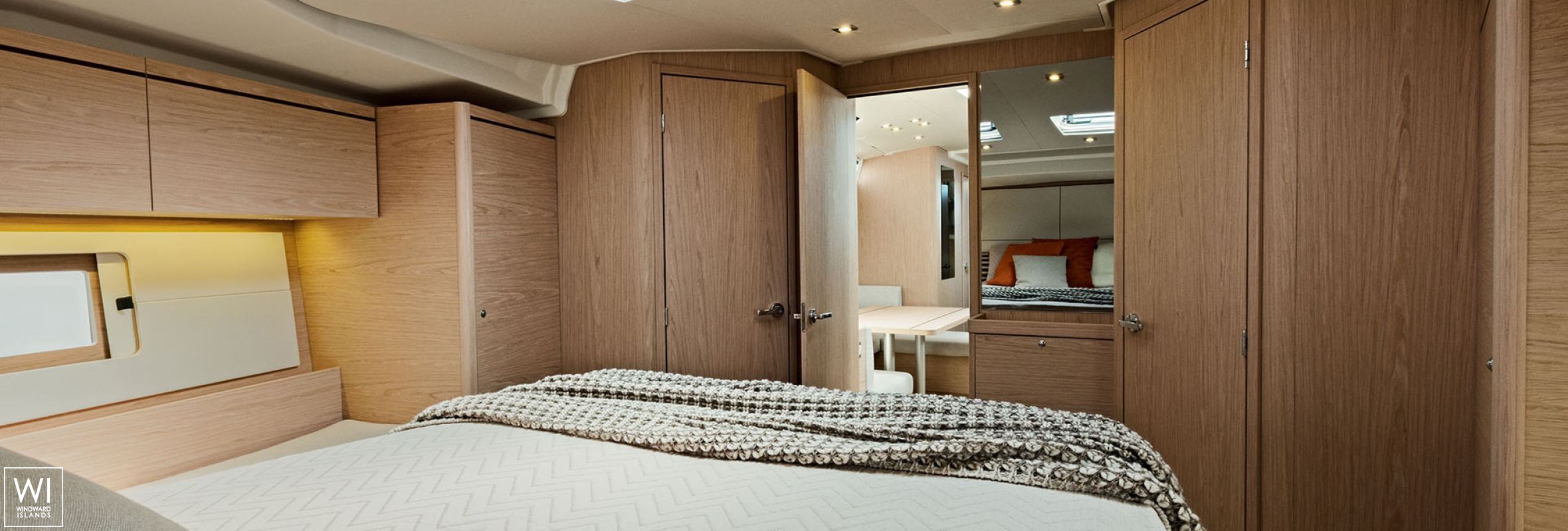 Oceanis  51.1 Beneteau Interior 3