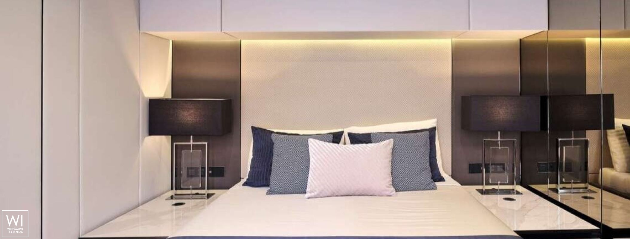 Genny  Sunreef Yachts Sail 80' Interior 26