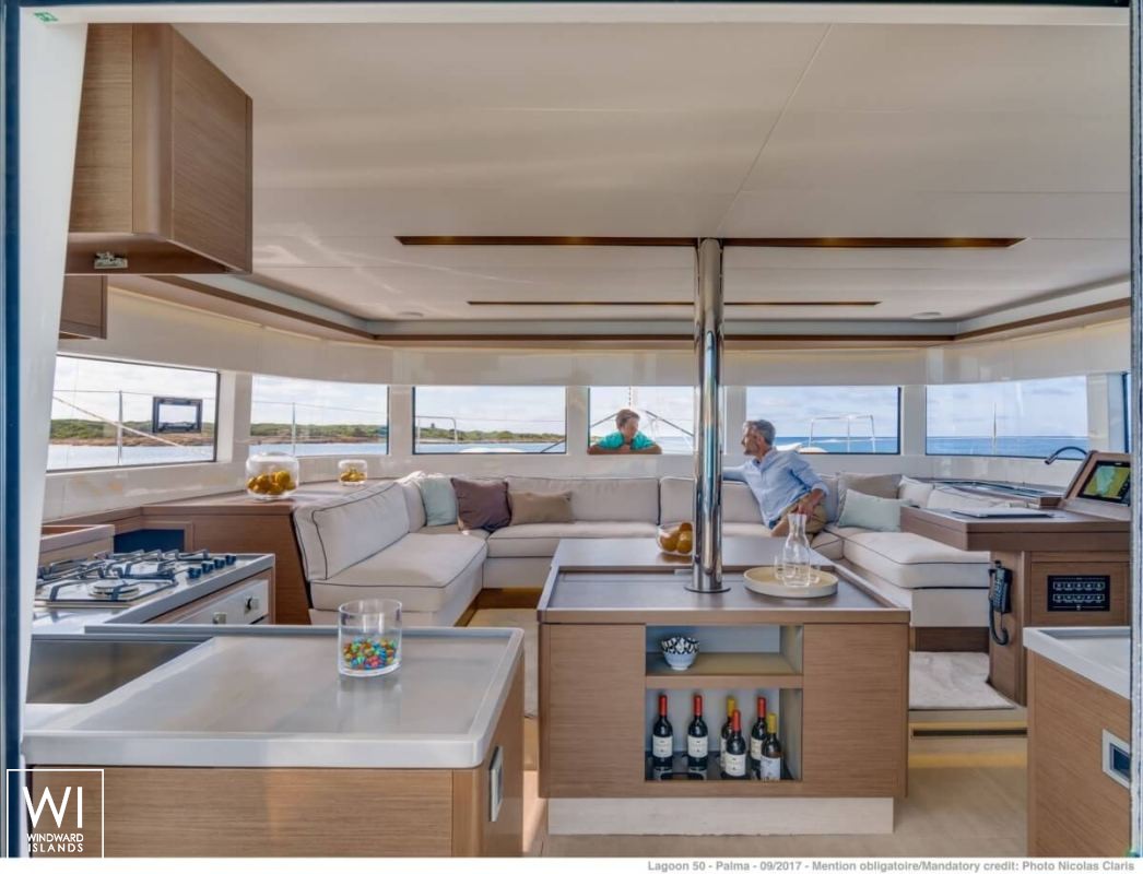 CAPTAIN MORGAN  Lagoon Catamaran Lagoon 50 Interior 1