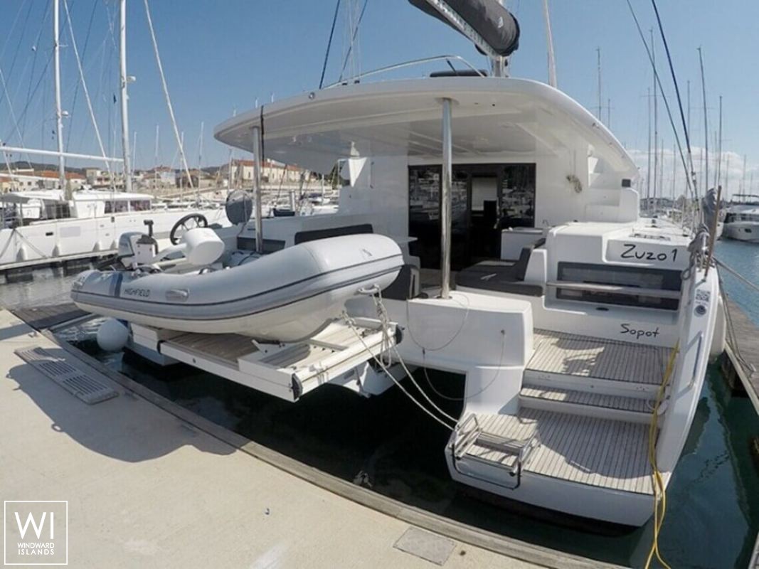 Zuzo 1st  Lagoon Catamaran Lagoon 50 Exterior 1