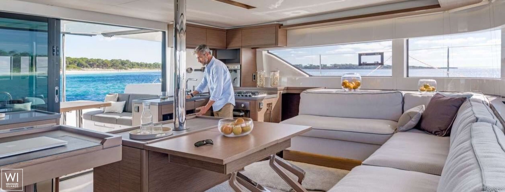 Ether   Lagoon Catamaran Lagoon 50 Interior 9