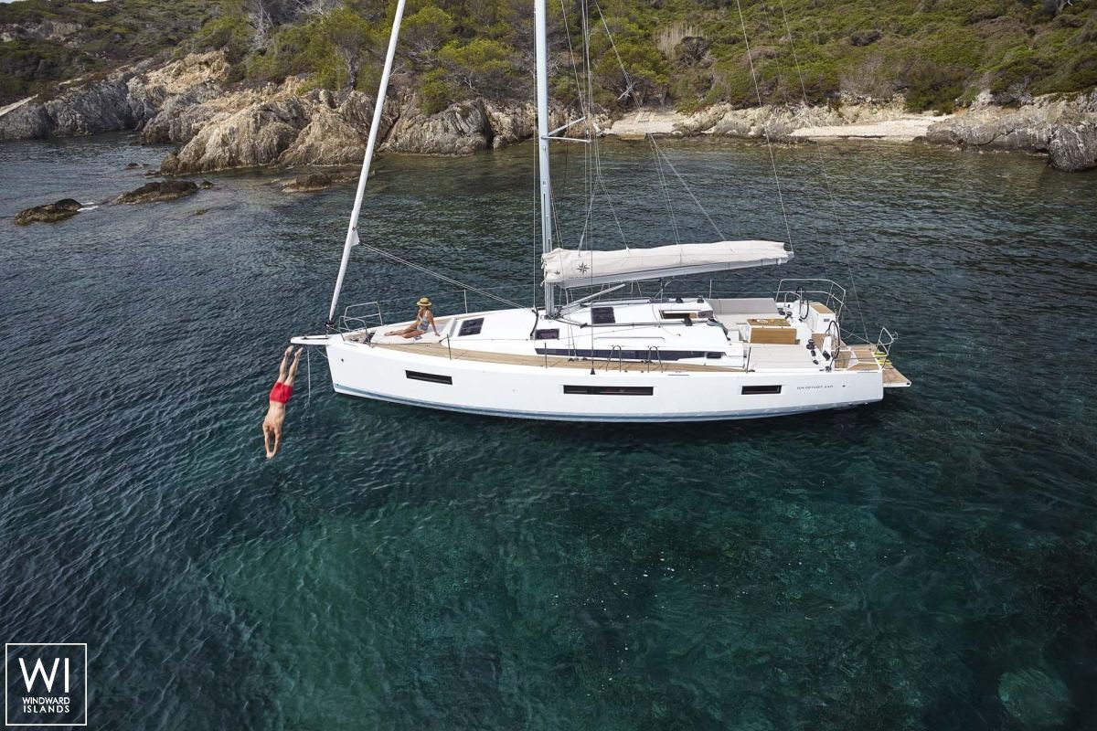 Sun Odyssey 440 Jeanneau Exterior 2