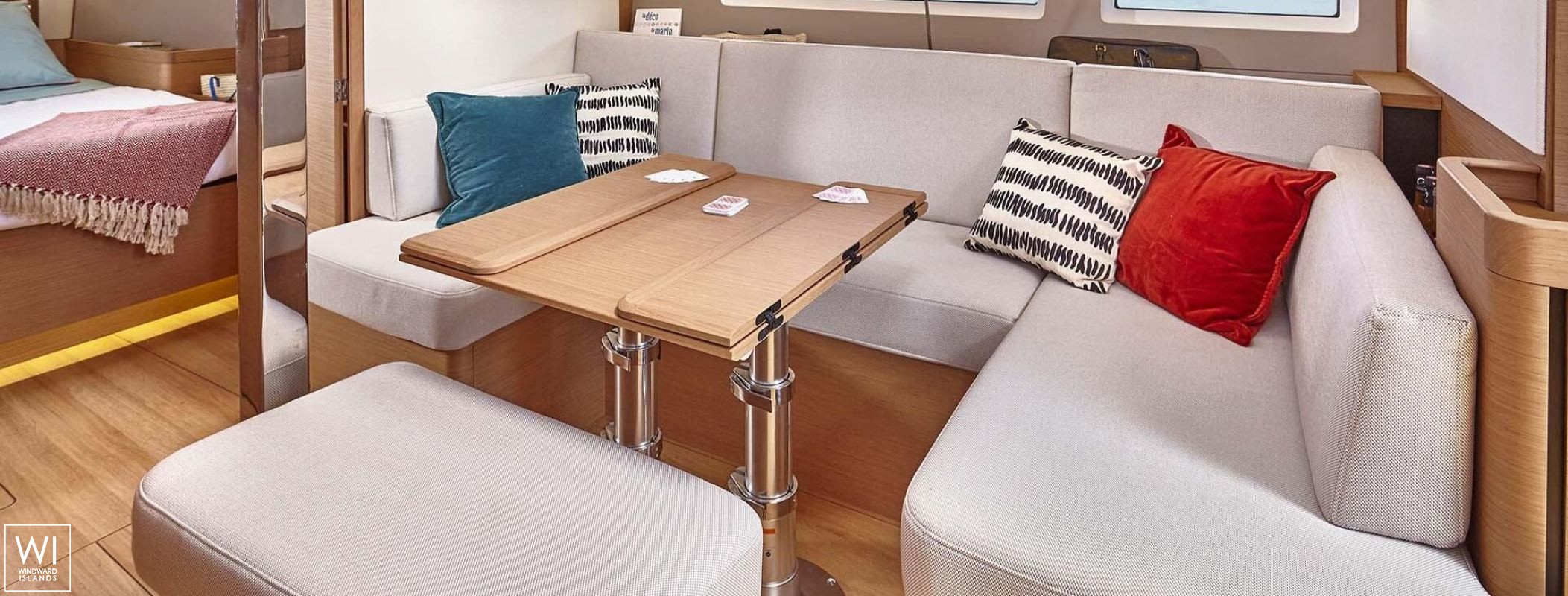 Sun Odyssey 440 Jeanneau Interior 2