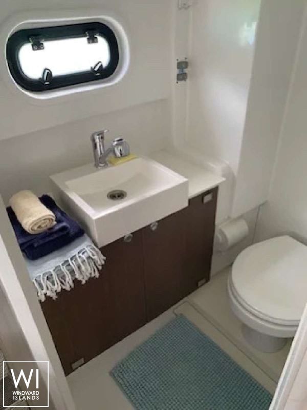 Purpus  Catana Catamaran Bali 4.1 Interior 2