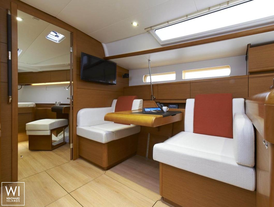 Sun Odyssey 469 Jeanneau Interior 3