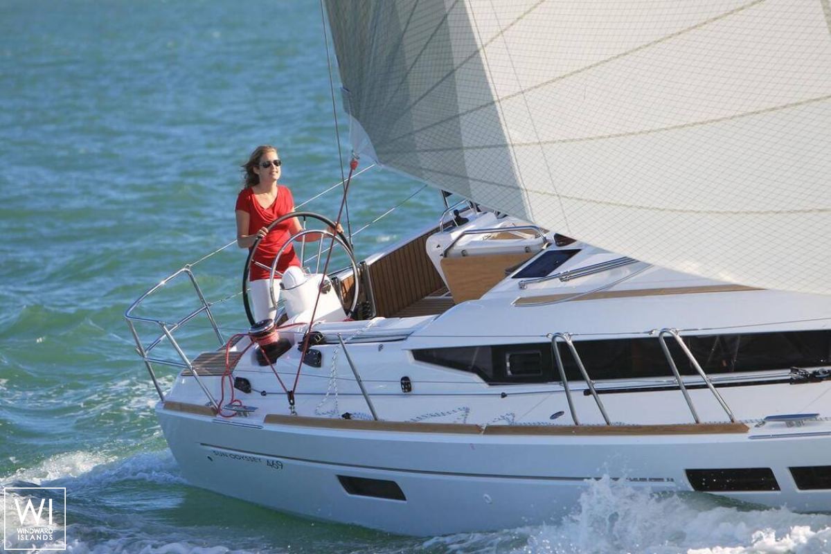 Sun Odyssey 469 Jeanneau Exterior 8