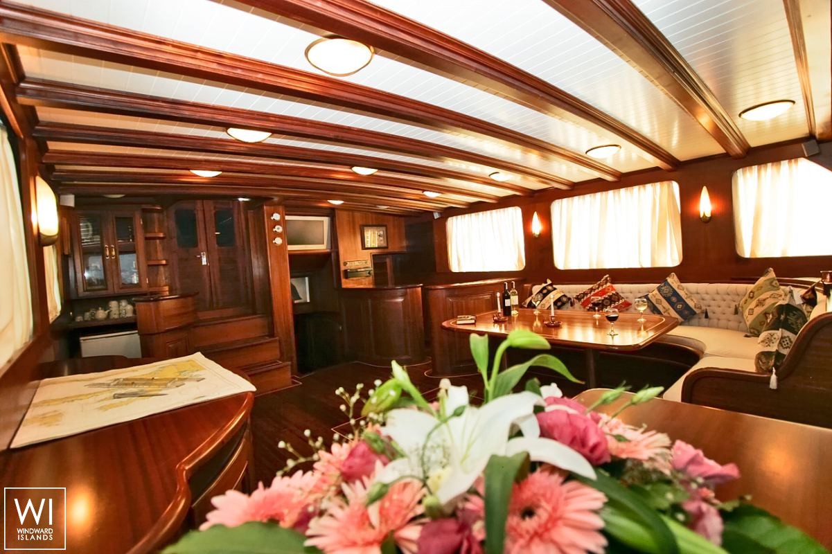 Silver Star II  Turkish Gulet Goelette  26.7M Interior 29