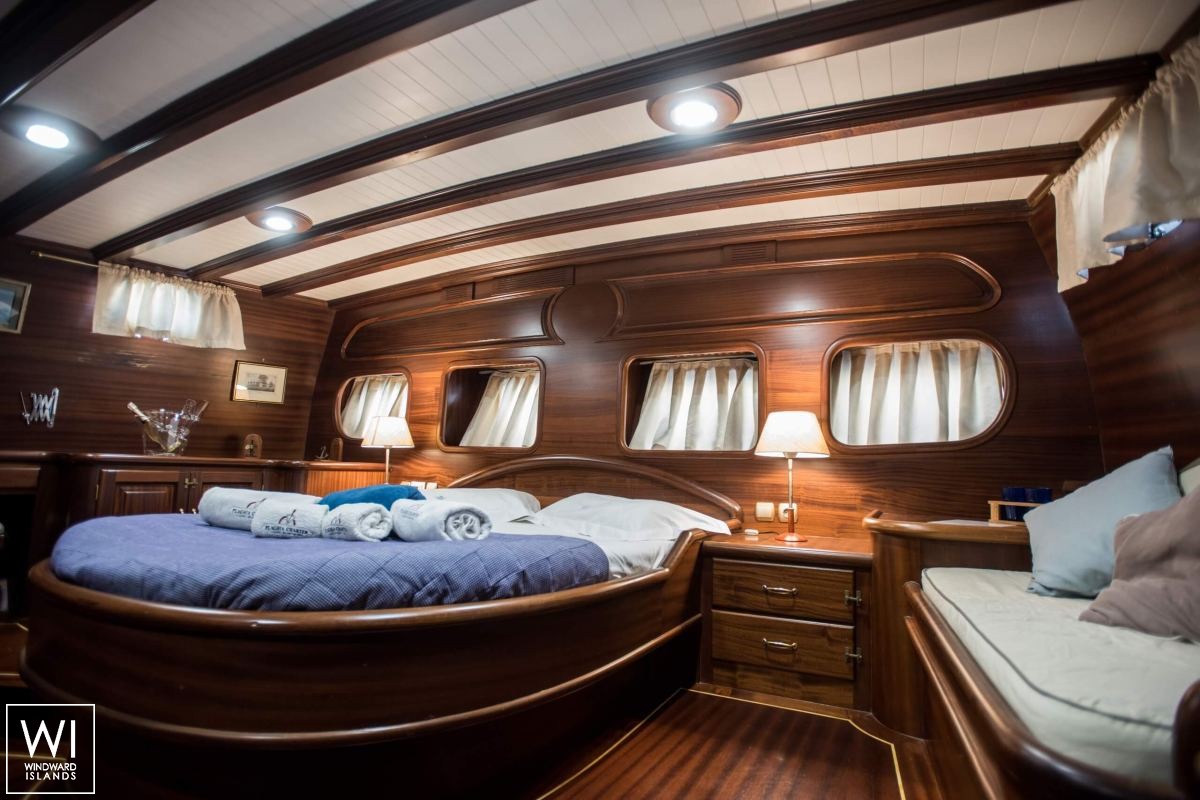 Silver Star II  Turkish Gulet Goelette  26.7M Interior 22