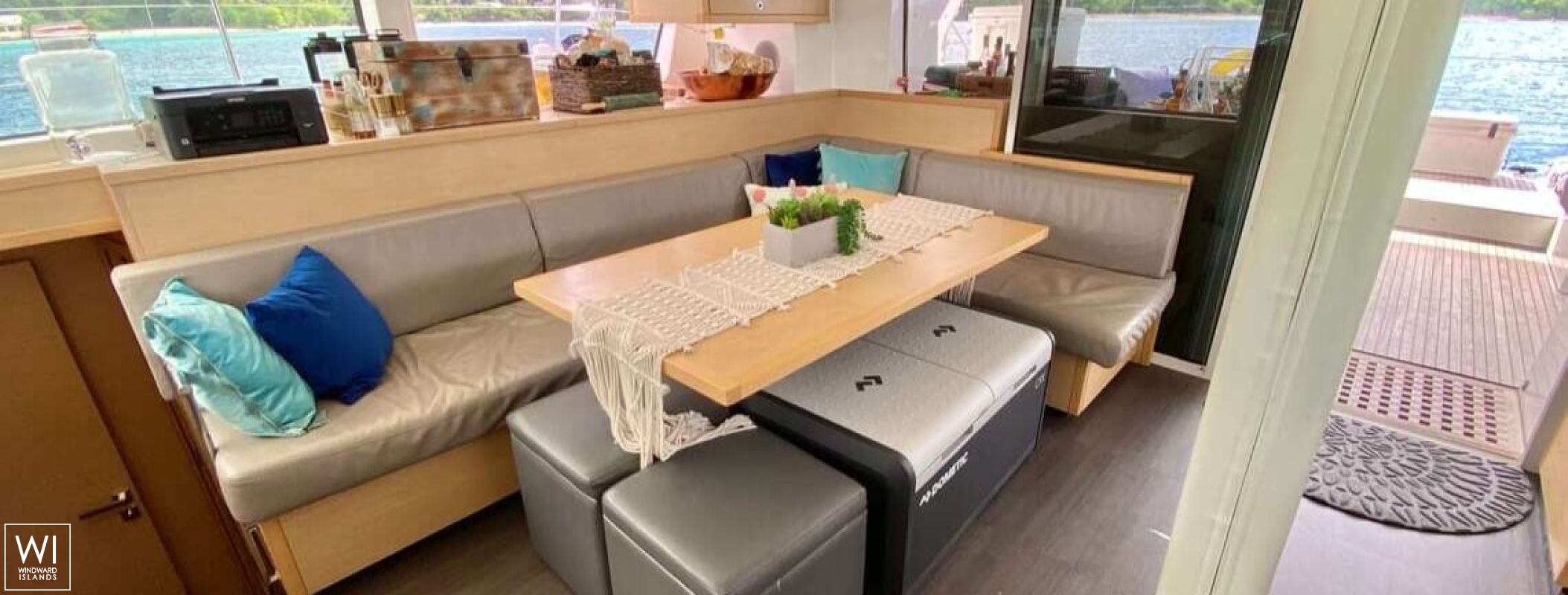 VENTANA AL MAR  Lagoon Catamaran Lagoon 52 Interior 13