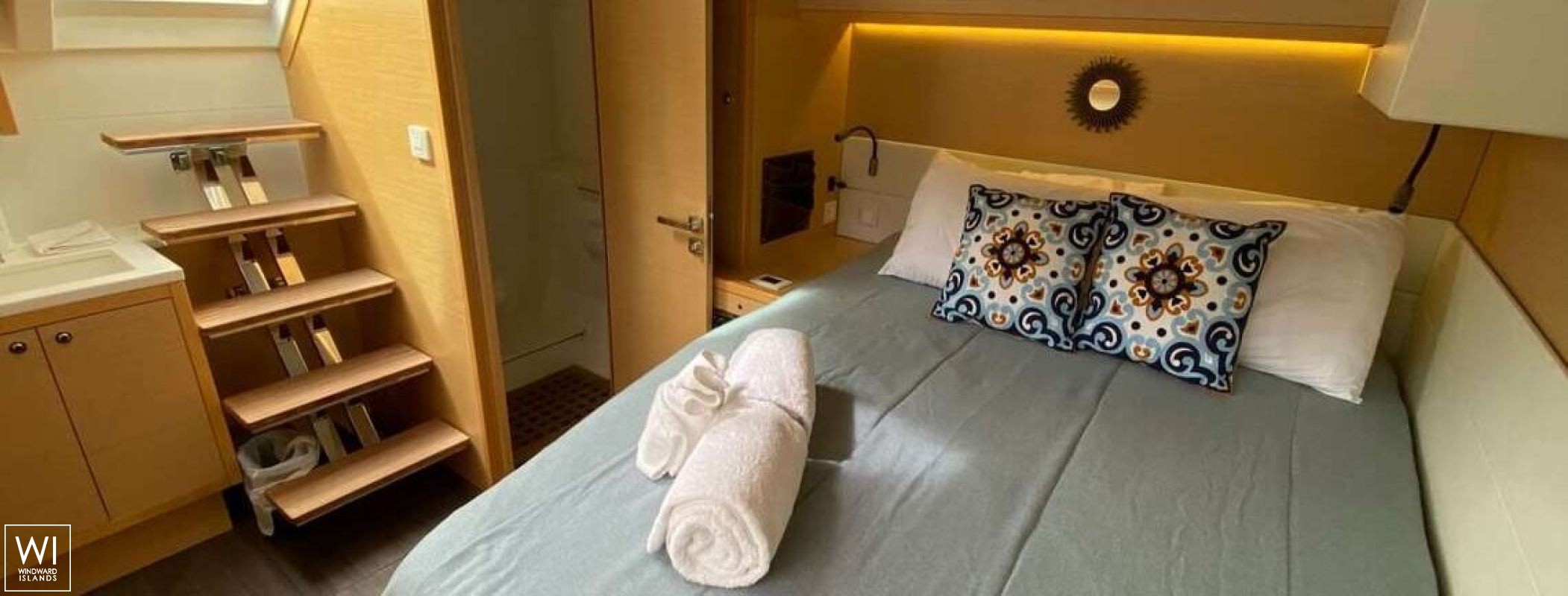 VENTANA AL MAR  Lagoon Catamaran Lagoon 52 Interior 9