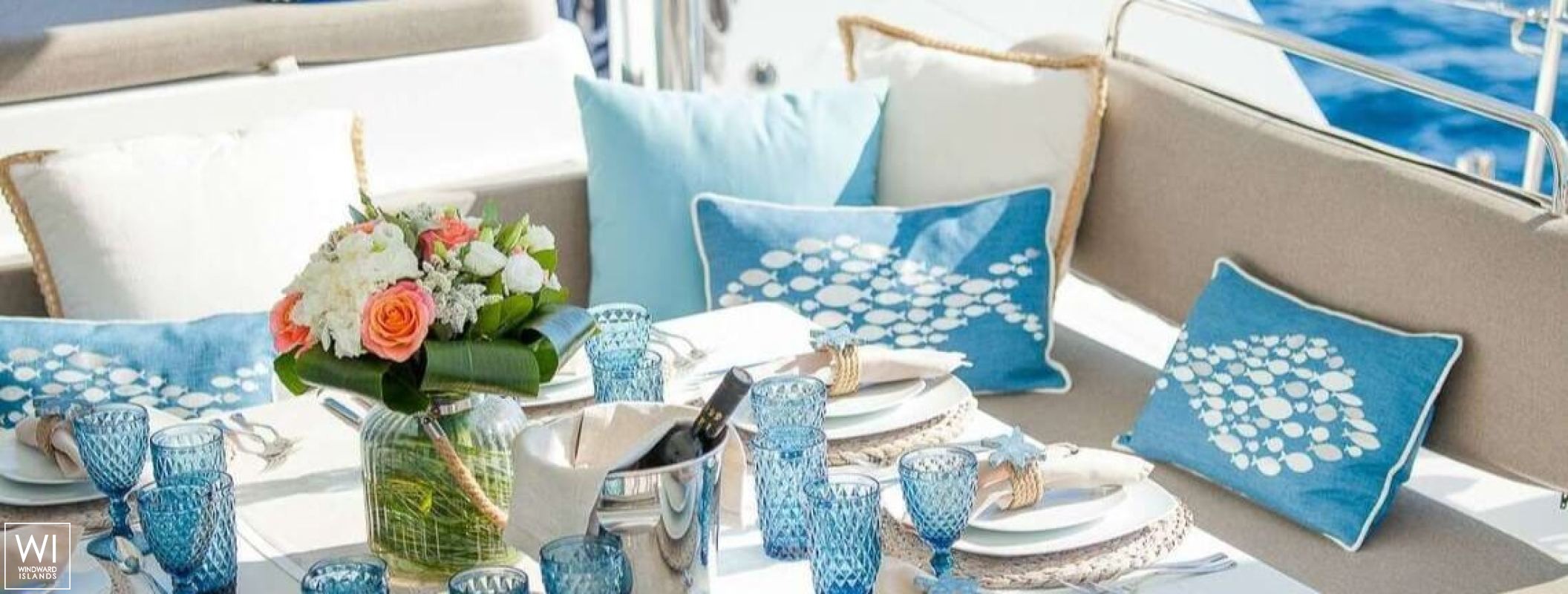 Lucky Clover  Lagoon Catamaran Lagoon 52 Exterior 5