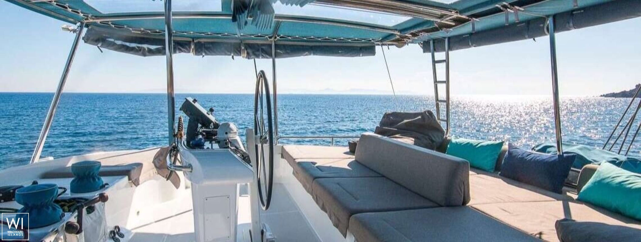 Lucky Clover  Lagoon Catamaran Lagoon 52 Exterior 10