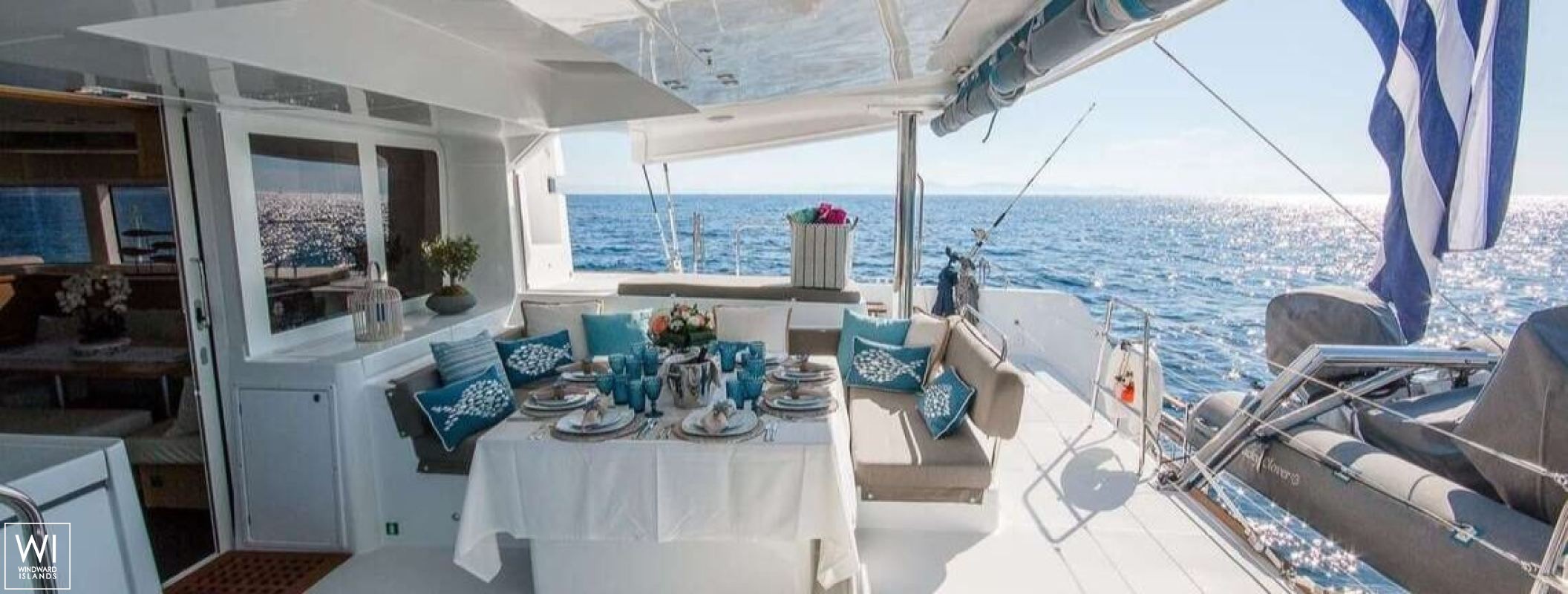 Lucky Clover  Lagoon Catamaran Lagoon 52 Exterior 11